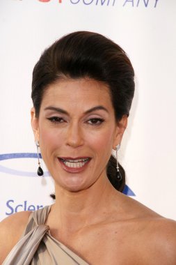 Teri Hatcher