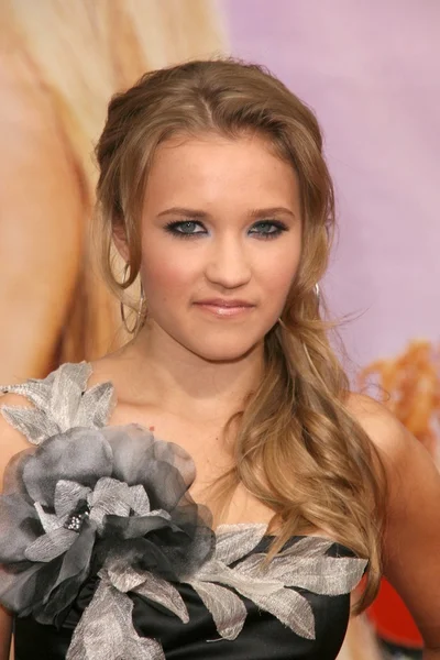 Emily Osment at the Los Angeles Premiere of 'Hannah Montana The Movie'. El Capitan Theatre, Hollywood, CA. 04-02-09 — Stock Photo, Image