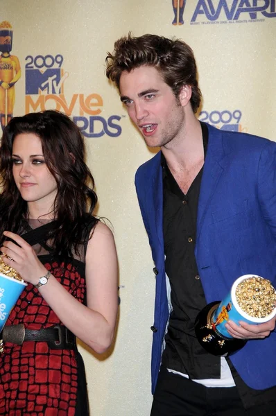 Kristen stewart och robert pattinson — Stockfoto