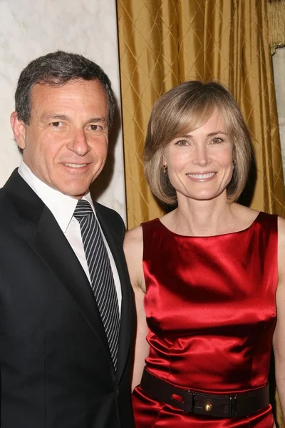 Robert A. Iger and Willow Bay — Stock Photo, Image