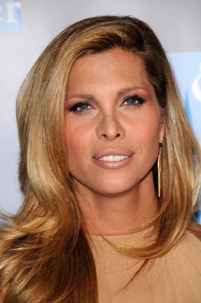 Candis Cayne en 'An Evening With Women - Celebrating Art, Music and Equality'. Beverly Hilton Hotel, Beverly Hills, CA. 04-24-09 — Foto de Stock