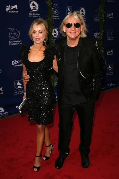 Joe Walsh and wife — Stock Photo, Image