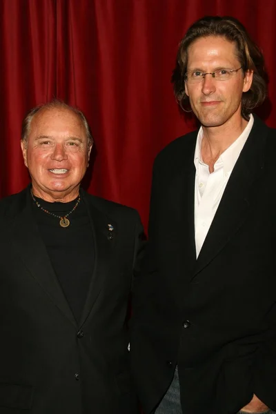 Dr. Eddie Riffel y Glenn Berkenkamp — Foto de Stock