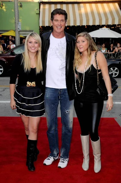 David Hasselhoff and his daughters — Stockfoto