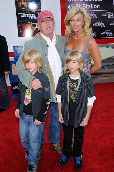 Tony Scott y su familia — Foto de Stock