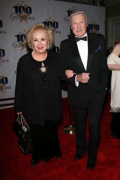 Doris Roberts — Photo