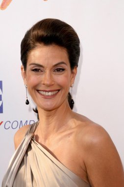 Teri Hatcher