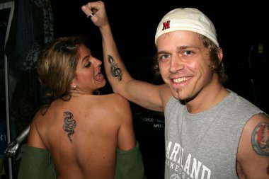 bridgetta tomarchio ve curtis murphy