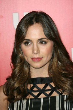 Eliza Dushku