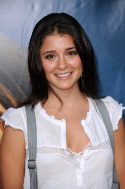 Shiri Appleby