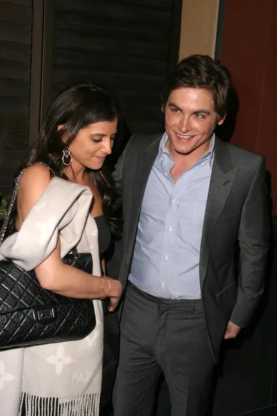 Kevin Zegers na festa de aniversário do Elton John. Hambúrguer Hamlet, West Hollywood, CA. 03-27-09 — Fotografia de Stock