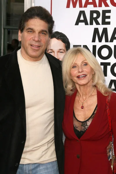 Lou Ferrigno and Carla Ferrigno at the Los Angeles Premiere of 'I Love You, Man'. Mann's Village Theater, Westwood, CA. 03-17-09 — Zdjęcie stockowe