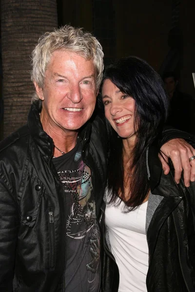 Kevin Cronin y su esposa Lisa — Foto de Stock