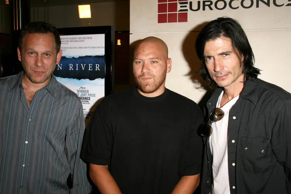 Michael Raynor con Dylan Carusona y Billy Worth — Foto de Stock