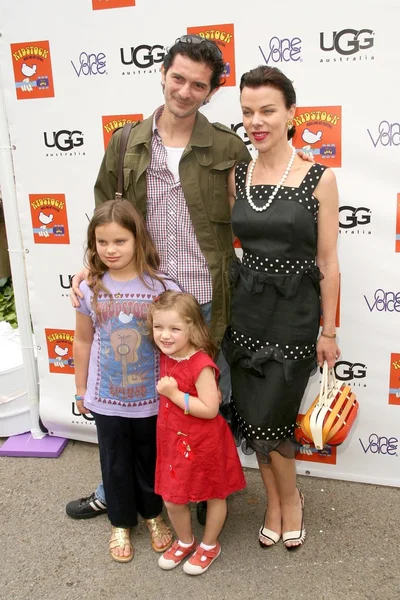 Gabriele Corcos with Debi Mazar and their family