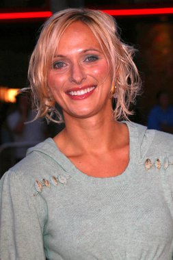 Dominika Wolski,Sydney White'ın Los Angeles prömiyerinde. Mann Bruin Tiyatrosu, Westwood, Ca. 09-20-07