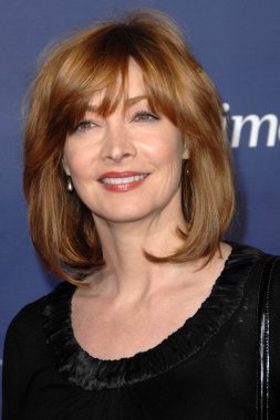 Sharon lawrence