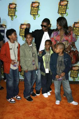 Usher ve aile