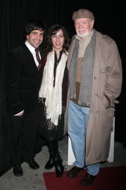 Danny cistone angela pupello ve jerry ile brennan