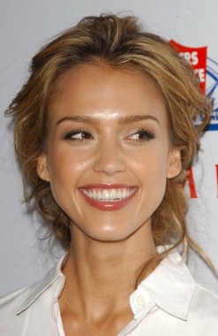 Jessica alba padres contra el kanseri 7 yıllık fon yaratma Gala. çok, west hollywood, ca. 10-18-07