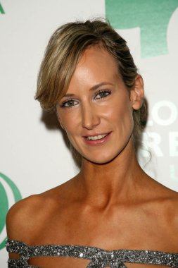 bayan victoria hervey