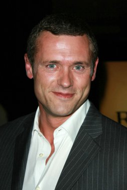 Jason O'Mara Dünya Prömiyeri 