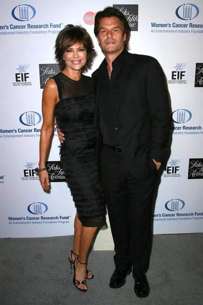 Lisa Rinna y Harry Hamlin — Foto de Stock