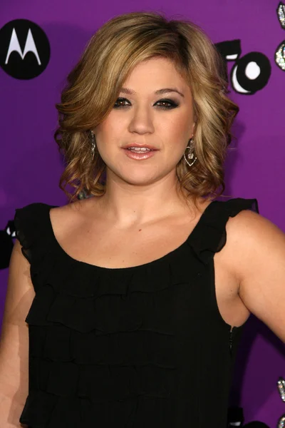 Kelly Clarkson at Motorola's 9th Anniversary Party. The Lot, Hollywood, CA. 11-08-07 — Stock Photo, Image