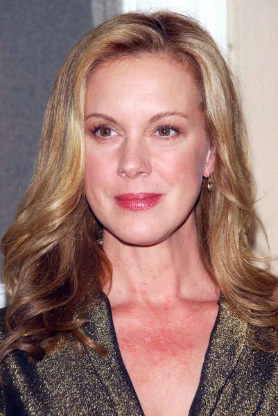 Elizabeth Perkins alla quattordicesima edizione di Women In Hollywood Party della rivista ELLE. Four Seasons Hotel, Beverly Hills, CA. 10-15-07 — Foto Stock