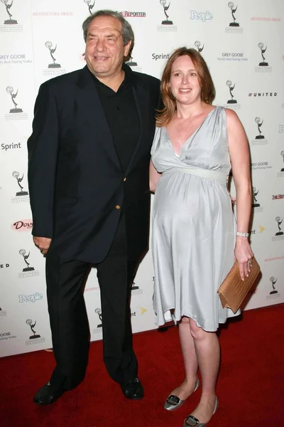 Wolf und Noelle Lippman \ der 59th Annual Emmy Awards-Kandidaten-Aufnahme Ratte. Pacific Design Center, Los Angeles, CA. 09-14-07 — Stockfoto