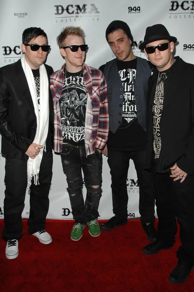 Joel Madden with Josh Madden and Benji Madden — 图库照片