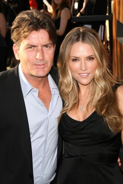 Charlie Sheen and Brooke Mueller — Stock Photo, Image