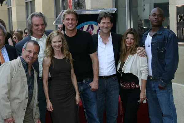 Holly Hunter e il cast di 'Saving Grac' — Foto Stock