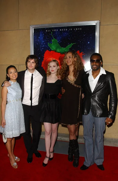 The Cast of "Across The Universe" — Stock Photo, Image
