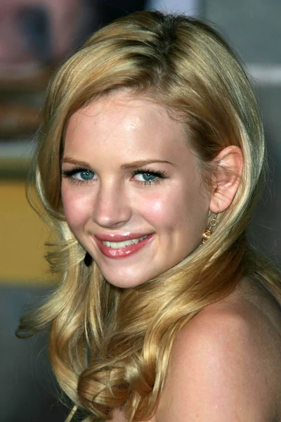Brittany Robertson at the World Premiere of "Dan In Real Life". El Capitan Theatre, Hollywood, CA. 10-24-07 — Stock Photo, Image