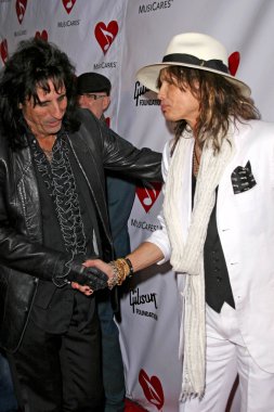 Alice cooper ve steven tyler, 4 yıllık musicares harita fon yardım konseri. müzik kutusu, hollywood, ca. 05-09-08
