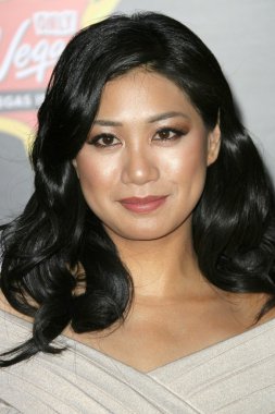 Liza Lapira