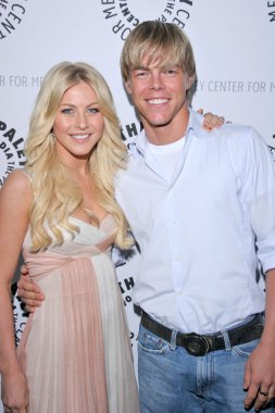 Julianne hough ve derek hough