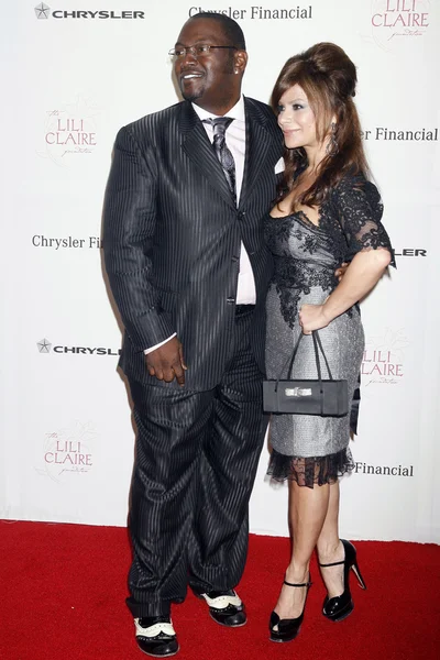 Randy Jackson et Paula Abdul au 10e gala de bienfaisance annuel de la Fondation Lili Claire. Hyatt Regency Century Plaza, Century City, CA. 10-13-07 — Photo