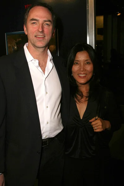 Peter Lewis and Sook Jin Jo — Stock Photo, Image