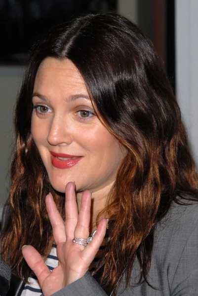 Drew Barrymore en el GLOW BIO Opening, Glow Bio, West Hollywood, CA 14-11-12 — Foto de Stock