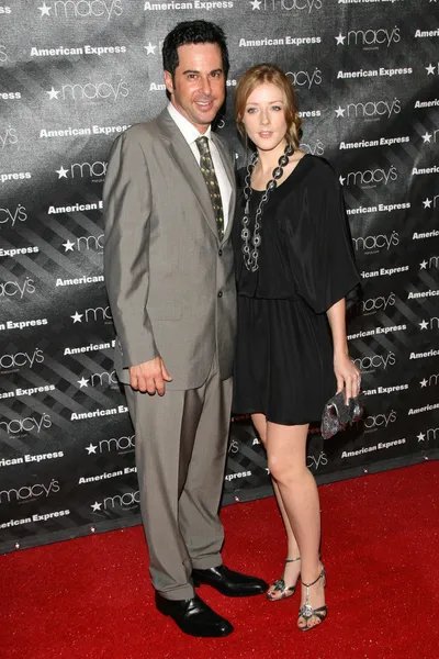 Jonathan Silverman et Jennifer Finnigan — Photo