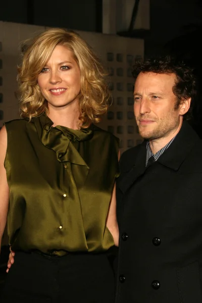 Jenna elfman och bodhi elfman — Stockfoto