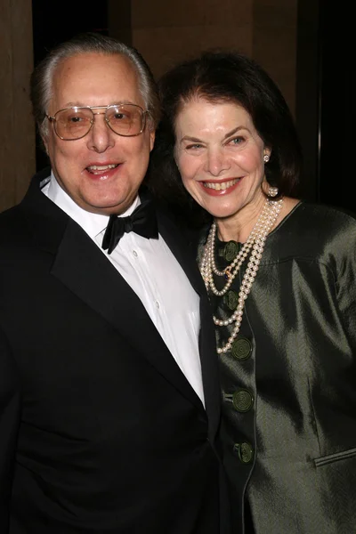William Friedkin y Sherry Lansing — Foto de Stock