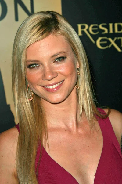 Amy Smart — Stockfoto