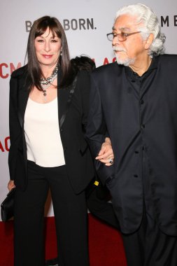 Anjelica huston, robert graham jr.