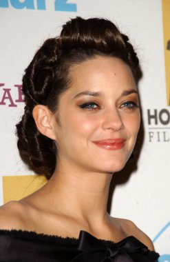 Marion Cotillard at the Hollywood Film Festival's 11th Annual Hollywood Awards. Beverly Hilton Hotel, Beverly Hills, CA. 10-22-07
