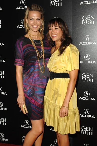 Molly Sims and Rashida Jones — Stock Photo, Image