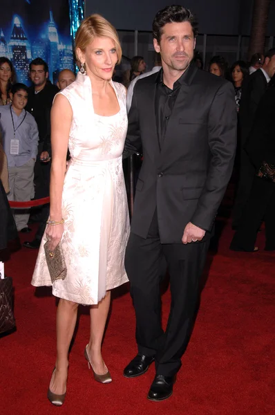 Jill Fink i Patrick Dempsey w Los Angeles premiera "Enchanted". Teatr El Capitan, Hollywood, CA. 11-17-07 — Zdjęcie stockowe