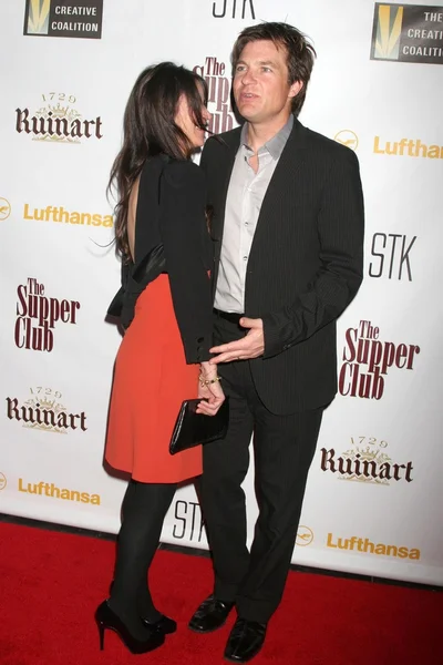 Amanda Anka, Jason Bateman — Stockfoto